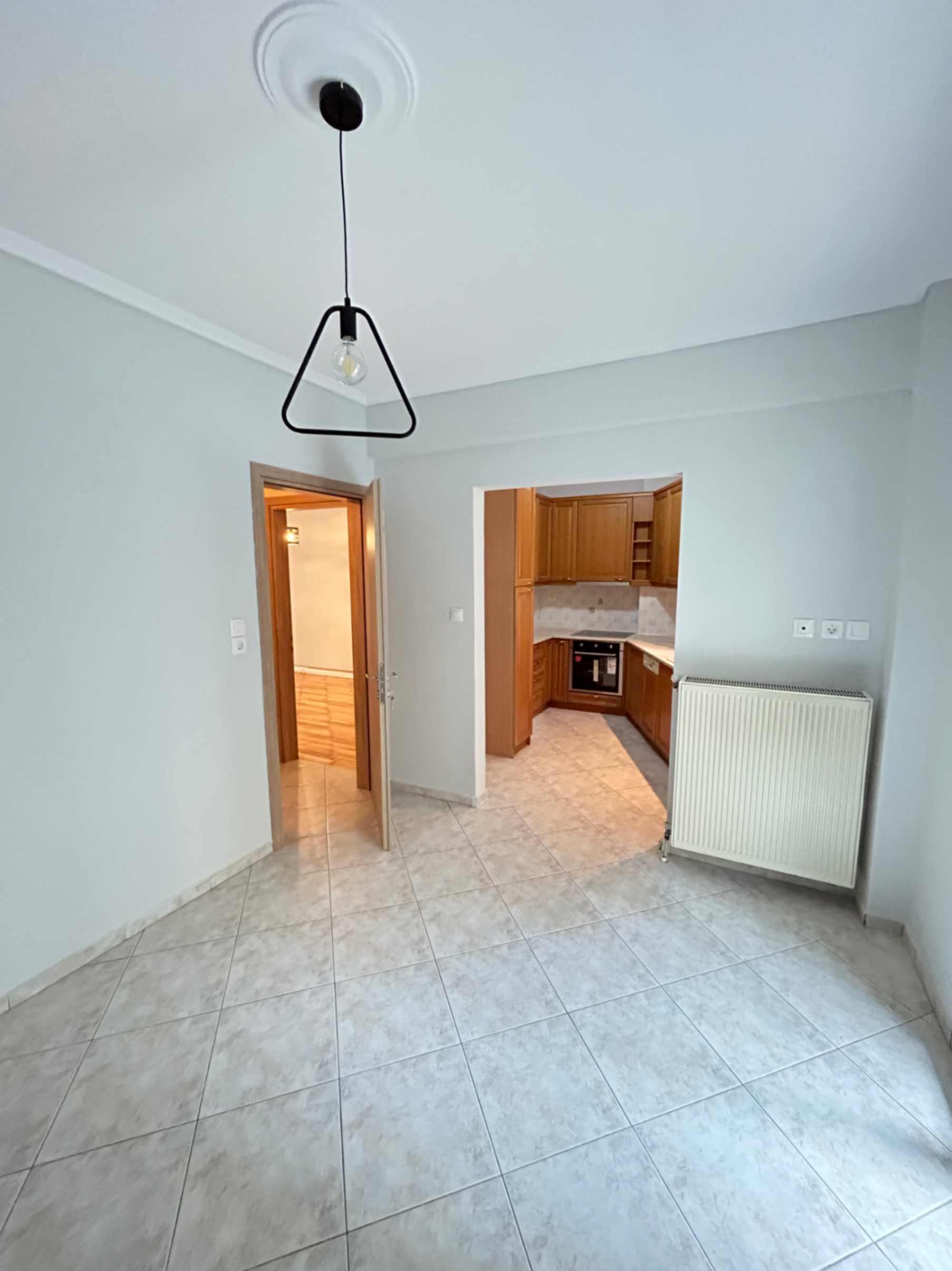 Ανακαίνιση - Τραπεζαρία