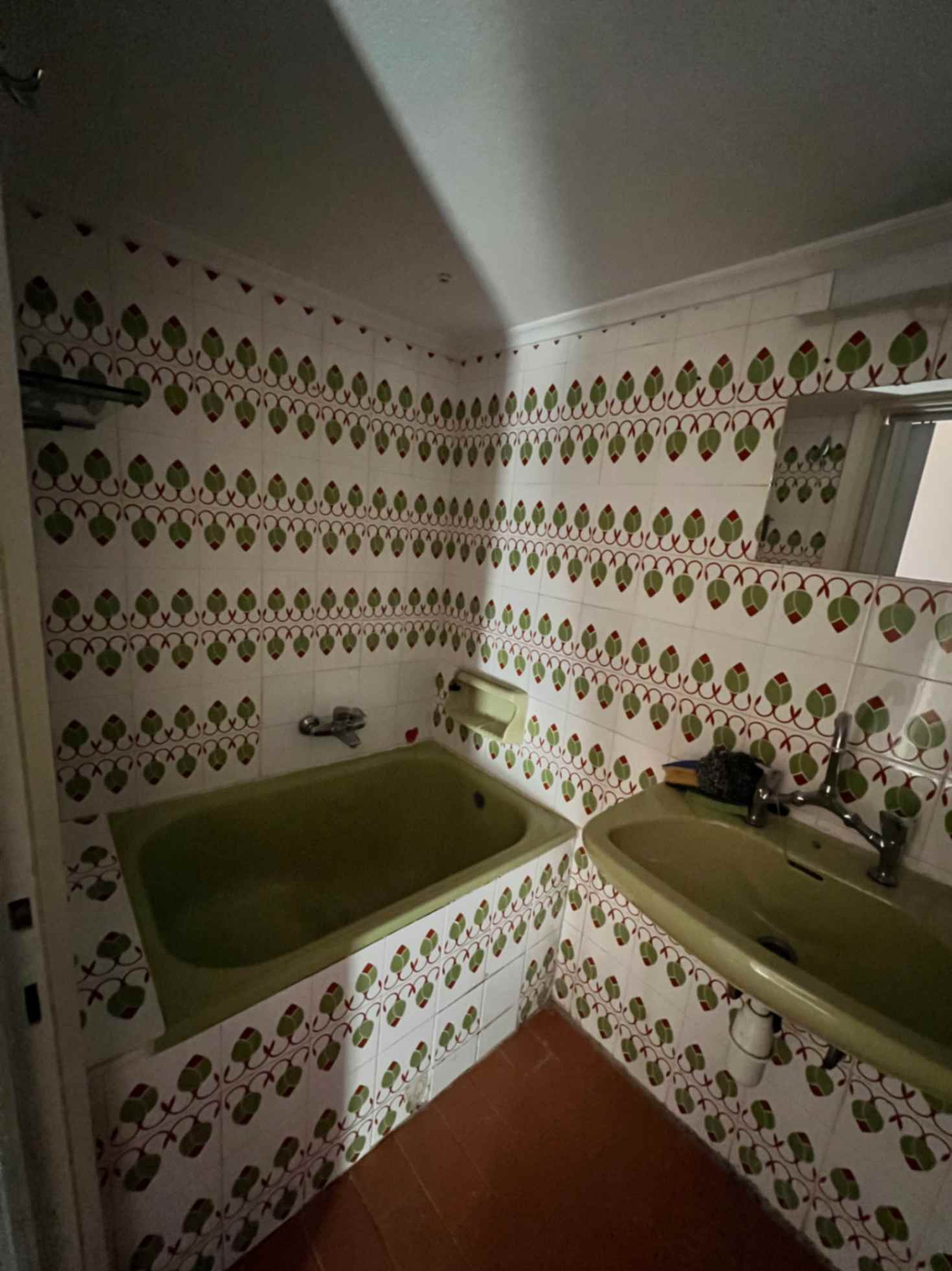 Ολική Ανακαίνιση 4 - Μπάνιο πριν