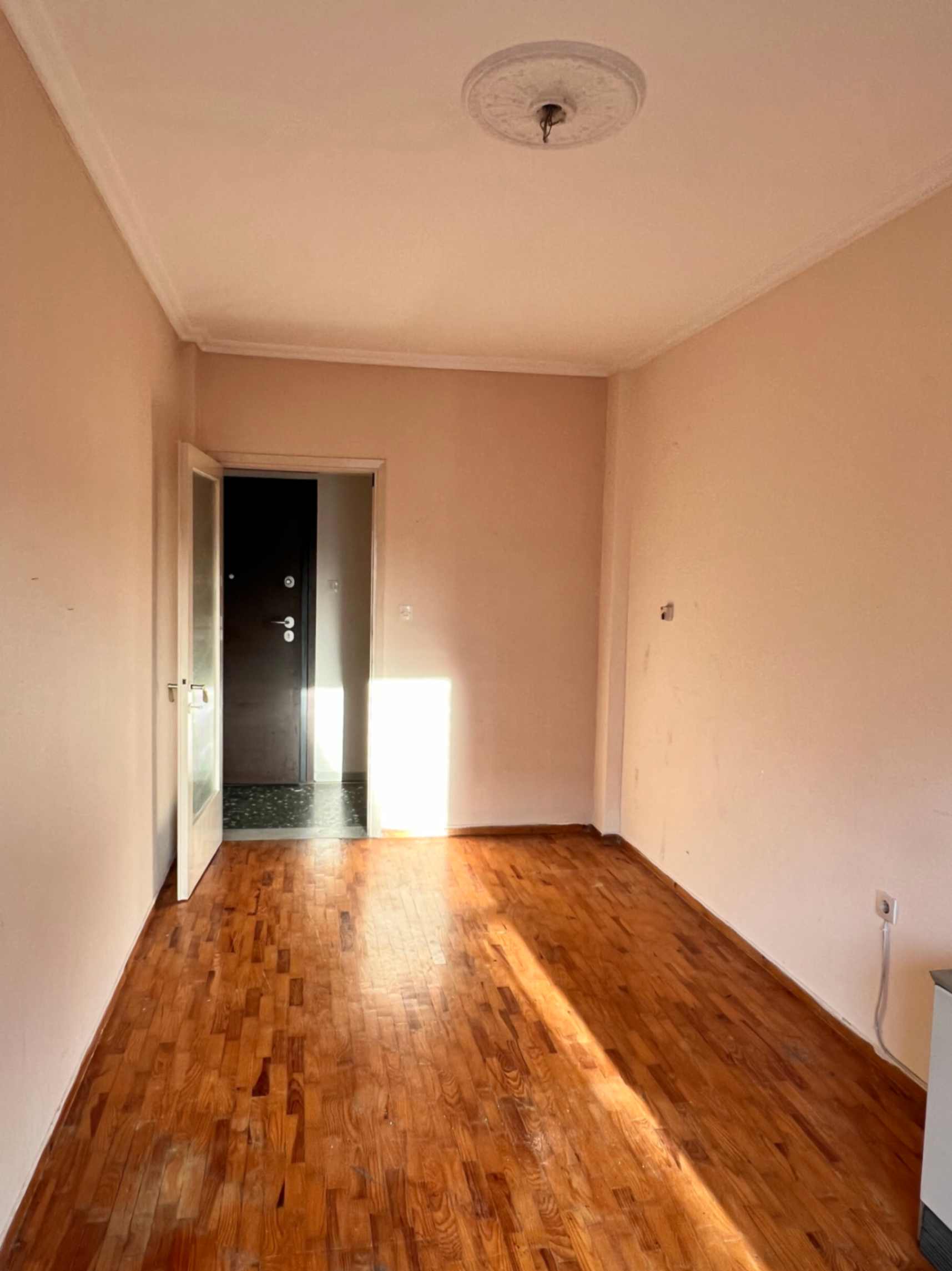 Ολική Ανακαίνιση 4 - Σαλόνι πριν_